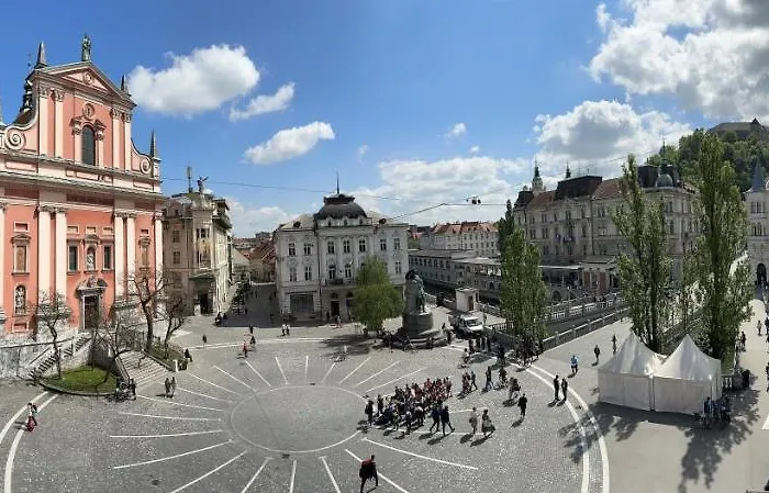 Triple Bridge Daire Ljubljana
